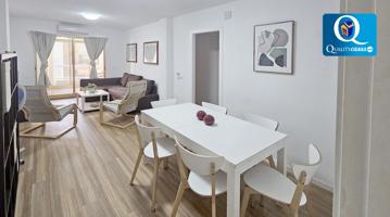 Piso en Venta en Playa Poniente photo 0