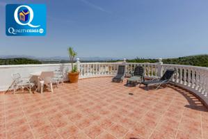 Villa en Venta en Gran Alacant photo 0