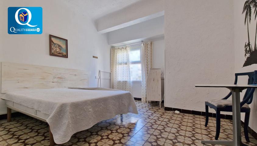 Piso en Venta en Carolinas - pla photo 0