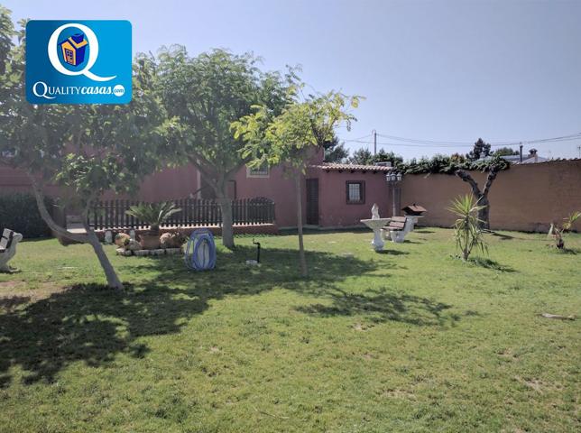 Chalet en Venta en Huerta photo 0