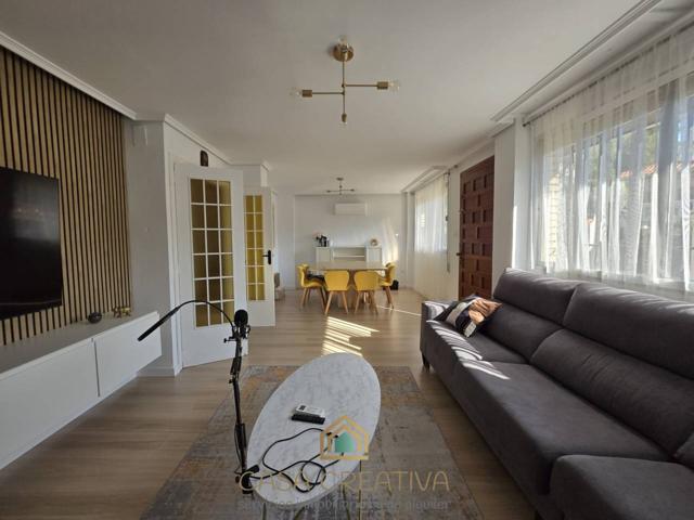 Casa o chalet independiente en venta en calle Maestro Granados photo 0