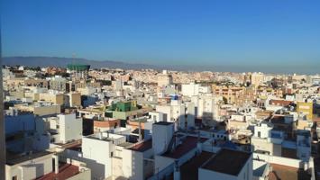Oportunidad para Reformar en Pablo Iglesias: 120 m2 con Vistas Impresionantes. photo 0