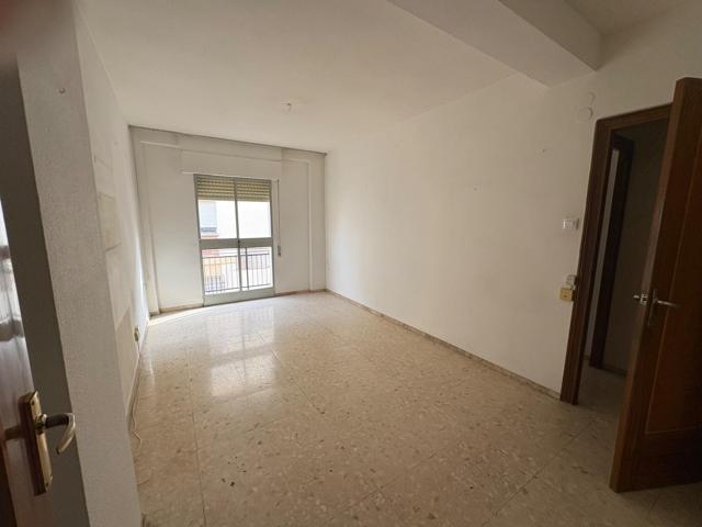 ¡¡ VIVIENDA EN EL CENTRO CON GARAJE OPCIONAL!! photo 0