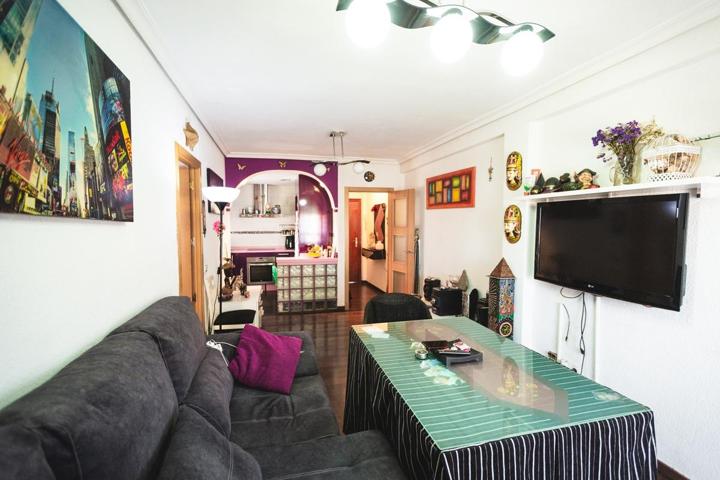 ¡¡PISO EN VENTA EN PASAJE PANTOJA, JUNTO A LA FACULTAD DE DERECHO!! photo 0