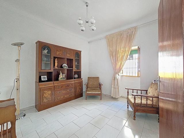 ¡¡ CASA PARA REFORMAR EN ALMODOVAR DEL RIO !! photo 0