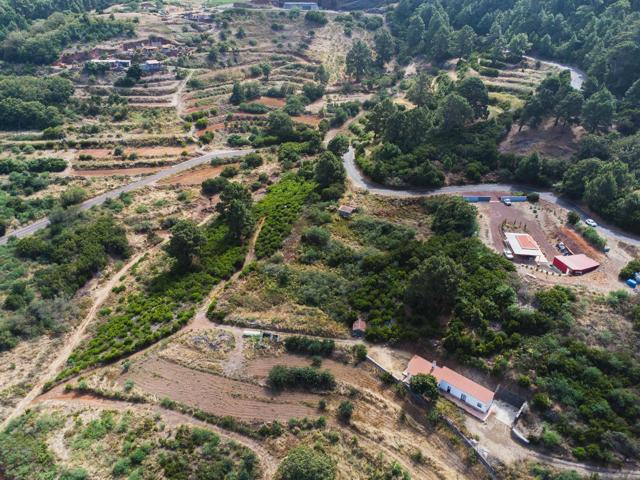 Finca rústica con potencial turístico y agrícola en Llano Negro (Garafía – La Palma) photo 0