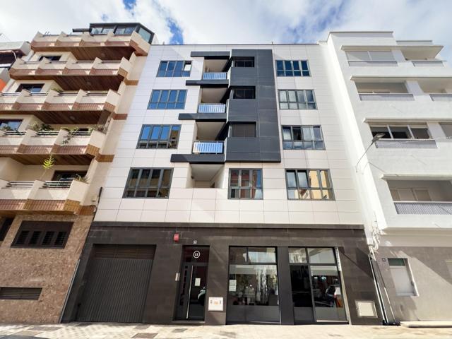 Ático Dúplex Exclusivo en la Calle Benavides - Terraza con vistas y edificable photo 0