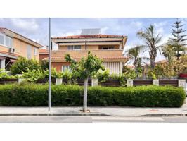 Chalet en venta en Cambrils photo 0