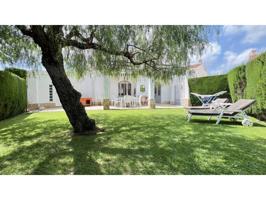 Venta de 2 casas en una, zona Casalot - Miami Platja photo 0