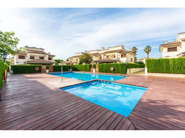 Venta de chalet pareado en Mont-roig del Camp photo 0