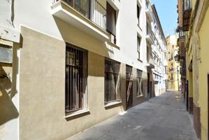 🏡 Vivienda de obra nueva terminada en el centro histórico de Valencia–Última unidad disponible photo 0