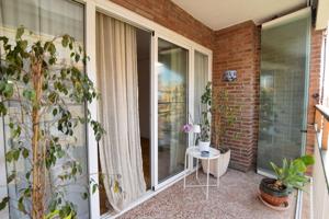VIVIENDA MUY TRANQUILA JUNTO AL RIO Y JARIDNES DE VIVEROS photo 0