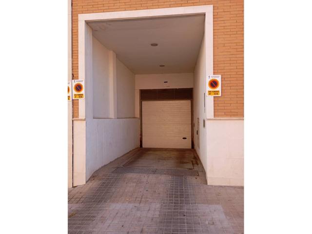 Amplia plaza de garaje en venta en Nuevo Aranjuez photo 0