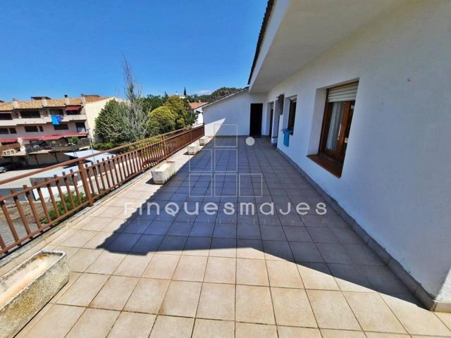 CASA A 4 VIENTOS de 2 plantas con posibilidad de hacer otra vivienda. photo 0
