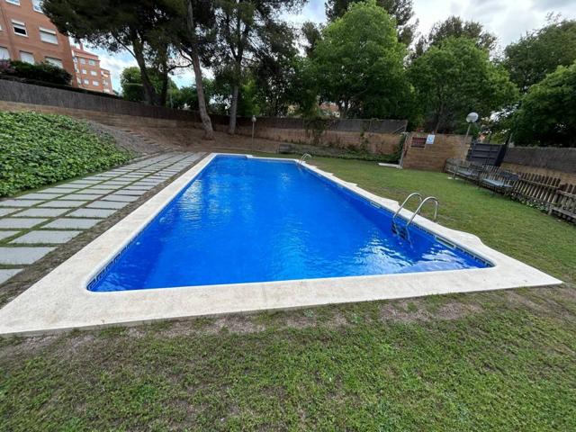 Venta de piso en Castelldefels photo 0