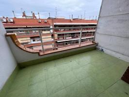 Venta de piso en El Prat de Llobregat photo 0