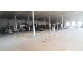 Nave industrial en Valls de Torroella photo 0