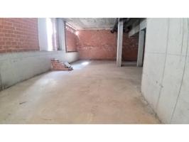 Venta de local comercial en Terrassa photo 0