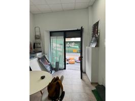 Local comercial en venta en Vilanova i la Geltrú photo 0