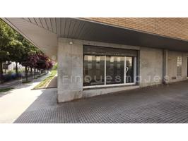 Local comercial en venta en Terrassa photo 0
