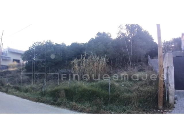 Venta de terreno en River Park photo 0