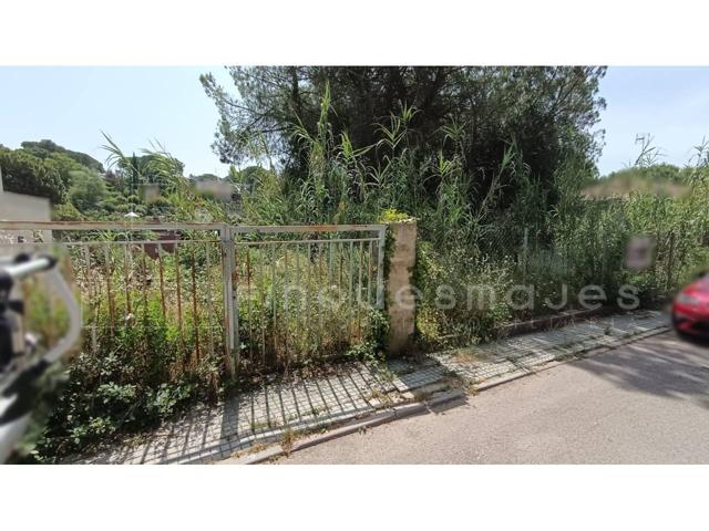 Terreno en venta en L'Eixample de Vacarisses photo 0