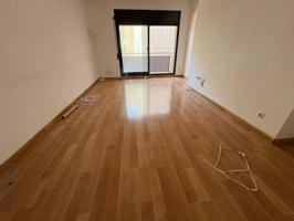 Luminoso piso en venta en el corazón de Vilanova i la Geltrú – Zona Centre photo 0