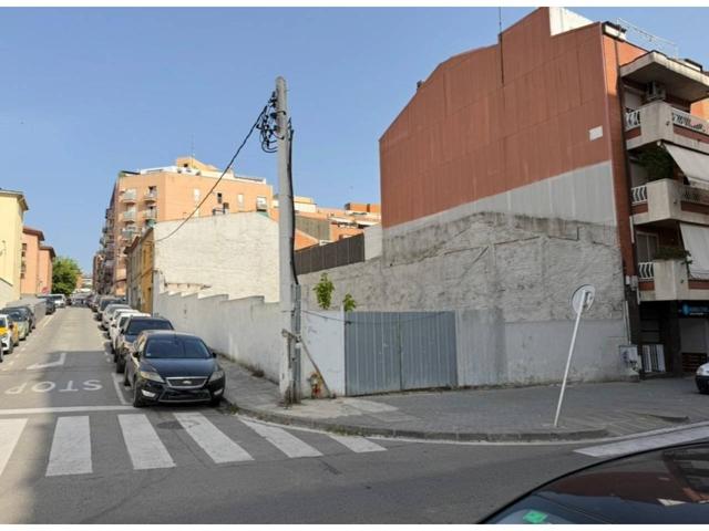 Venta de un Suelo urbano en Rubí photo 0