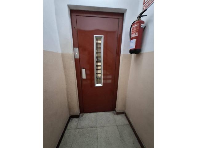 Piso con gran potencial en La Creu de Barberà, Sabadell photo 0
