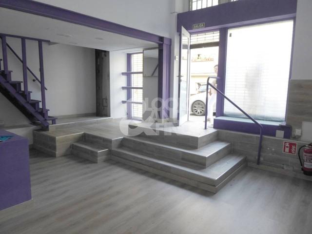 Bajo de 107 m2 en pleno centro. Ideal para vivienda. photo 0