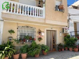 CASA EN VENTA EN EL CASCO HISTÓRICO, ALMUÑÉCAR photo 0