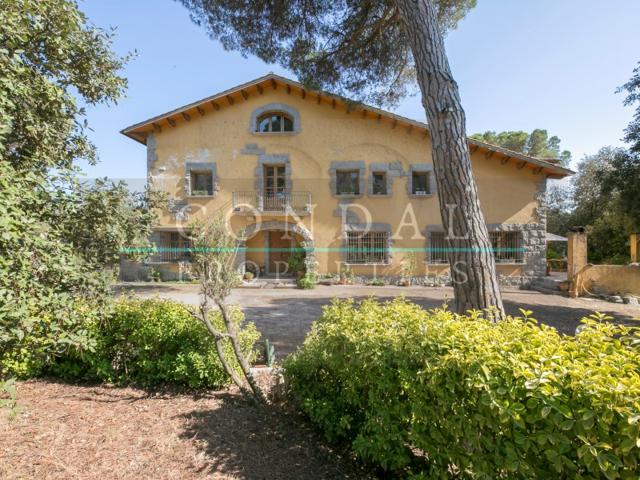 Casa En alquiler en La Roca Del Vallès photo 0