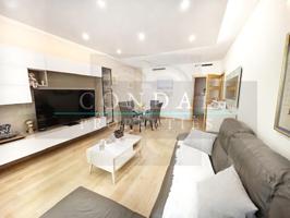 Piso En venta en Barcelona photo 0