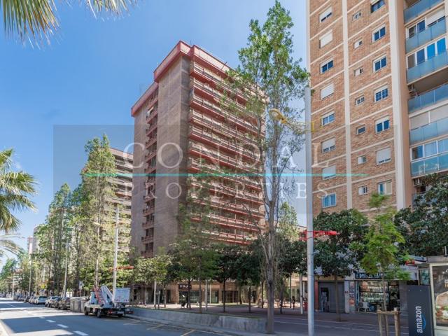Piso En venta en La Guineueta, Barcelona photo 0