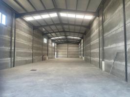Alquiler de nave comercial en Ciudad Real Capital photo 0