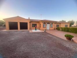 Venta de Chalet en Pozuelo de Calatrava(Ciudad Real) photo 0