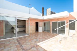 🏡 Espaciosa casa en San Fernando con patio interior y azotea photo 0
