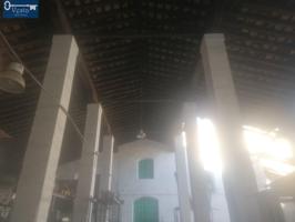 GRAN CASCO DE BODEGA Y CASA EN SAN MIGUEL photo 0