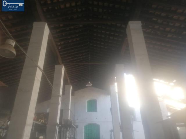 GRAN CASCO DE BODEGA Y CASA EN SAN MIGUEL photo 0