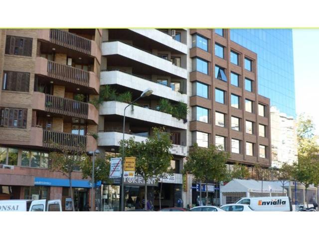 plaza de parquing a Av. Balmes photo 0