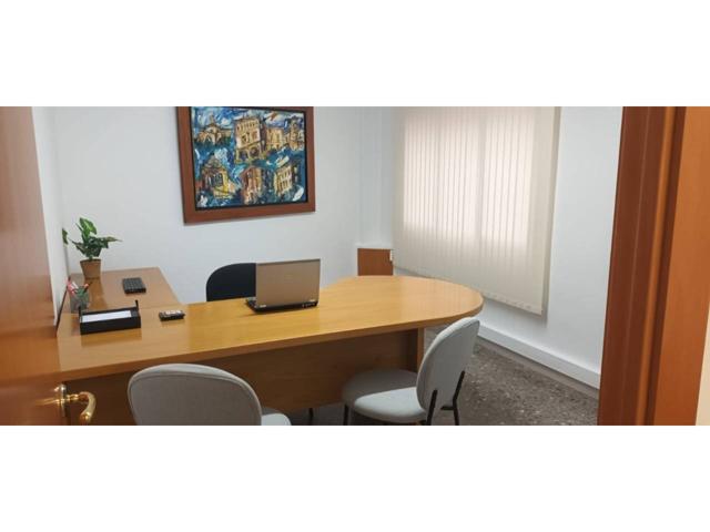 Local de oficinas en Dr. Fleming con paseo de Ronda photo 0