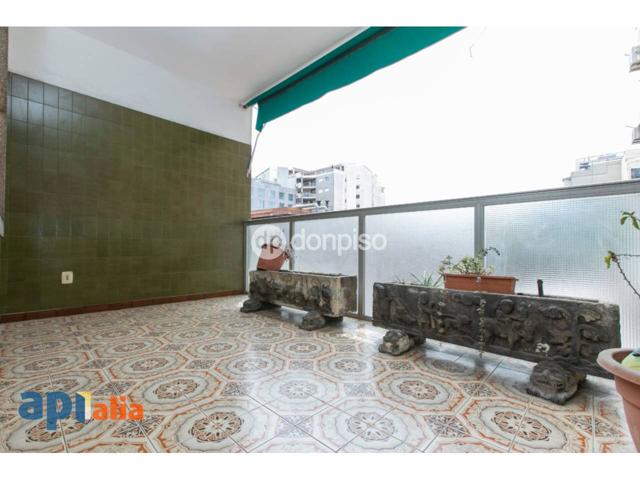 Piso en venta en El Fort Pienc(08013) photo 0