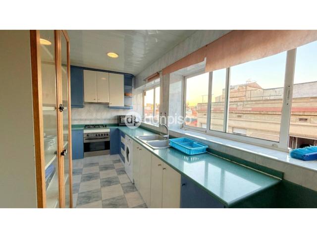 Piso en venta en La Torrassa(08903) photo 0