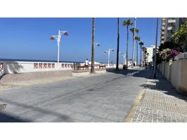 Piso en alquiler en Playa de la Victoria(11010) photo 0
