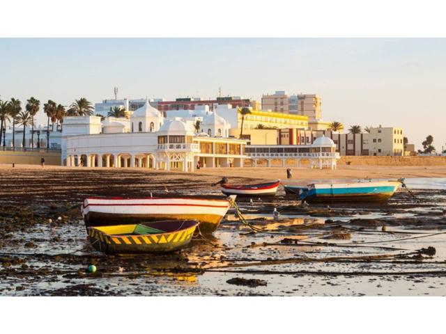 ** GARAJE EN VENTA EN EXCLUSIVA -- ZONA LA CALETA - EL BALÓN -- DOCTOR MARAÑÓN ** photo 0
