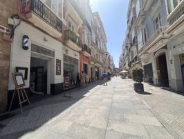 ** VIVIENDA EN EXCLUSIVA CON LICENCIA TURISTICA EN CÁDIZ CAPITAL -- ZONA CENTRO -- CALLE ANCHA ** photo 0