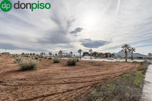 MARAVILLOSA PARCELA DE 1000 M² EN URBANIZACIÓN LA NATIVA CON POSIBILIDAD DE PROYECTO DE OBRA. photo 0