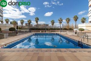 Oportunidad única para vivir en pleno corazón de Parque Almunia en urbanización con piscina! photo 0