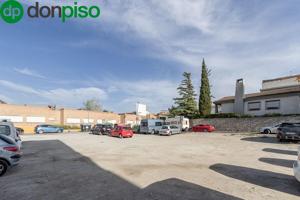 ¡Oportunidad única! Solar en venta en Churriana de la Vega photo 0