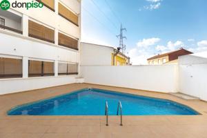 ¡Exclusivo Ático Dúplex en Las Gabias con Terraza y Vistas! photo 0